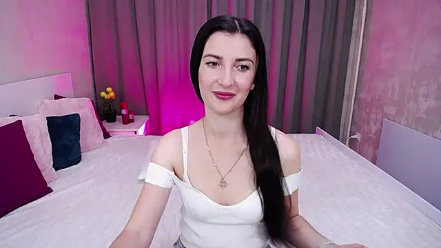 Snapshot of EvelinCuper chatting on 09/15/25, 05:07 EvelinCuper online show from 09/15/25, 05:07