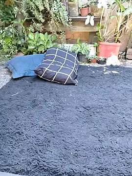 Snapshot of bad_wolf28 chatting on 11/11/25, 12:16 bad wolf28 online show from 11/11/25, 12:16