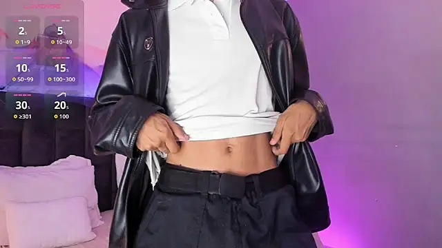 Snapshot of Phillicious__ chatting on 10/21/25, 11:27 Phillicious online show from 10/21/25, 11:27