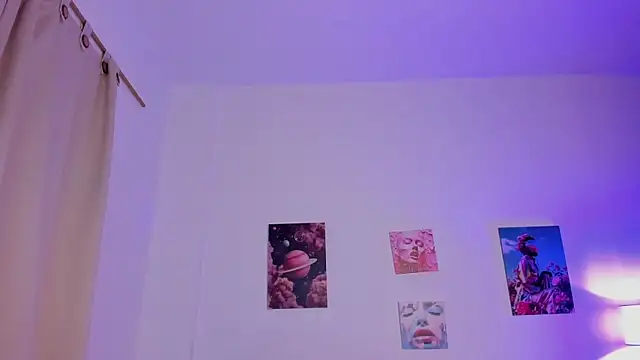 mia purplee online show from 09/25/25, 03:21