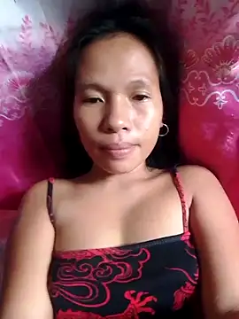 Snapshot of HotNaughtyGirl23 chatting on 10/11/25, 01:27 HotNaughtyGirl23 online show from 10/11/25, 01:27