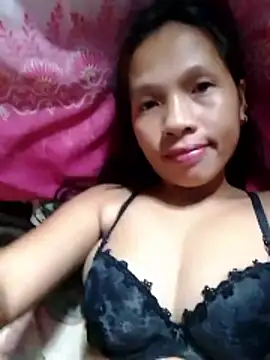 Snapshot of HotNaughtyGirl23 chatting on 11/27/25, 06:26 HotNaughtyGirl23 online show from 11/27/25, 06:26