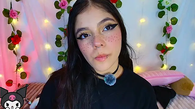 cutee andrea online show from 11/11/25, 02:33