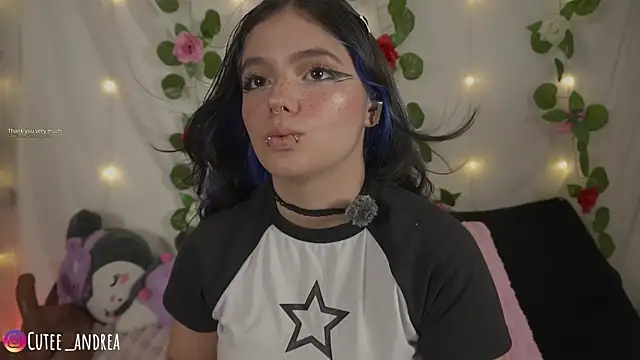 Snapshot of cutee_andrea chatting on 06/17/26, 03:09 cutee andrea online show from 06/17/26, 03:09