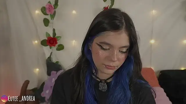 Snapshot of cutee_andrea chatting on 06/18/26, 03:29 cutee andrea online show from 06/18/26, 03:29