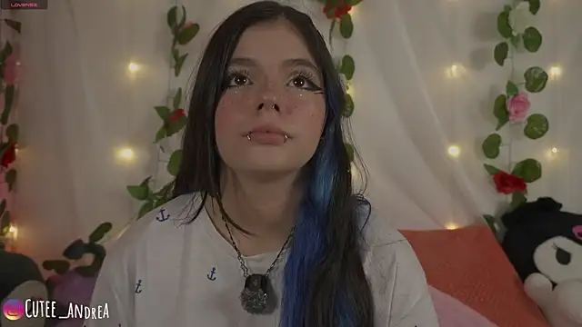 Snapshot of cutee_andrea chatting on 07/12/26, 03:08 cutee andrea online show from 07/12/26, 03:08