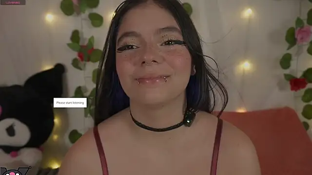 Snapshot of cutee_andrea chatting on 07/22/26, 02:36 cutee andrea online show from 07/22/26, 02:36