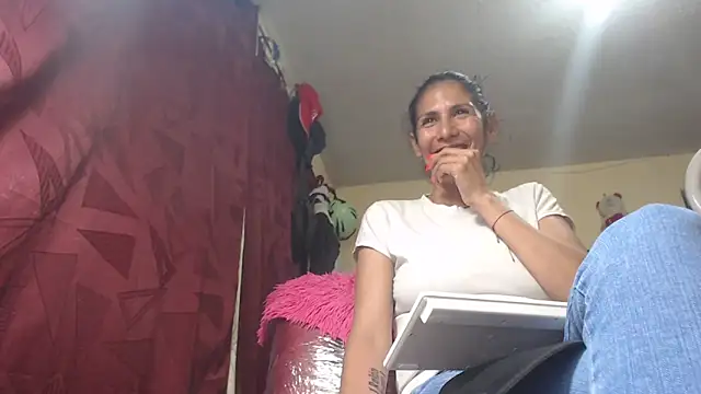 gattycahot online show from 10/01/25, 11:00