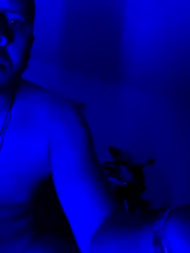 Snapshot of Latinbunny6 chatting on 11/10/25, 02:43 Latinbunny6 online show from 11/10/25, 02:43