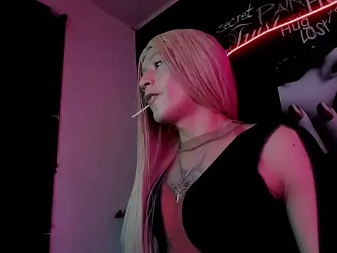 Snapshot of Megam_ chatting on 10/01/25, 01:22 Megam  online show from 10/01/25, 01:22