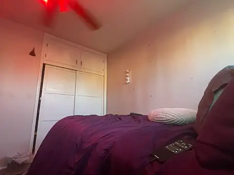 Snapshot of GirThyDock chatting on 11/09/25, 12:09 GirThyDock online show from 11/09/25, 12:09