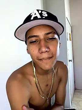 Toy boy777 online show from 01/18/26, 03:21