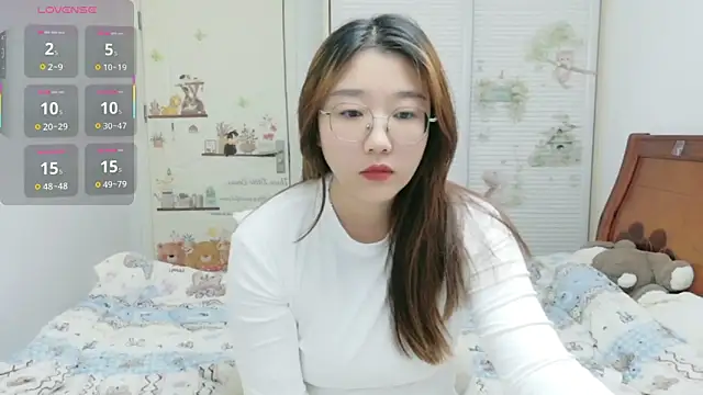 sisi-maiden online show from 12/21/25, 02:35