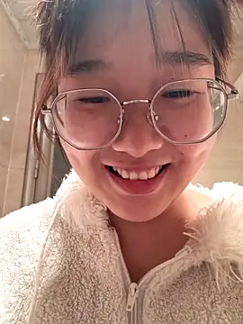 sisi-maiden online show from 03/01/26, 12:29