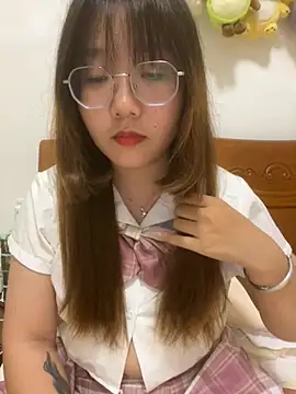 Snapshot of sisi-maiden chatting on 06/24/26, 12:37 sisi-maiden online show from 06/24/26, 12:37