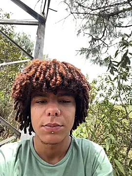 Snapshot of Alexis_Spicter chatting on 09/12/25, 06:52 Alexis Spicter online show from 09/12/25, 06:52