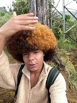 Snapshot of Alexis_Spicter chatting on 12/16/25, 05:07 Alexis Spicter online show from 12/16/25, 05:07