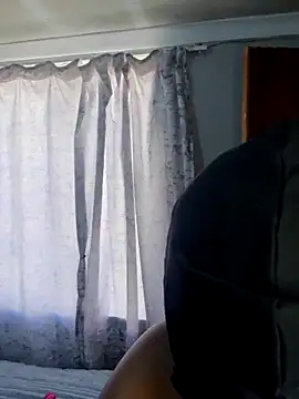 malaika1999 online show from 05/27/26, 08:00