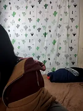 Snapshot of Avannay chatting on 09/11/25, 11:49 Avannay online show from 09/11/25, 11:49