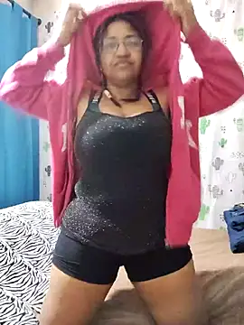 Snapshot of Avannay chatting on 09/25/25, 12:03 Avannay online show from 09/25/25, 12:03