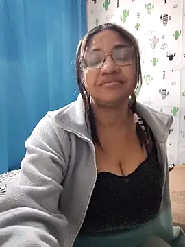 Snapshot of Avannay chatting on 09/25/25, 11:30 Avannay online show from 09/25/25, 11:30