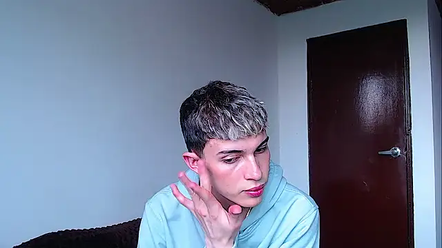 john vichenso online show from 12/22/25, 09:23