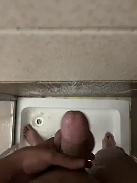 Erenn9972 online show from 09/30/25, 06:13