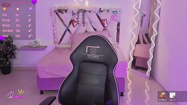 ZURY TAY online show from 02/02/26, 11:42