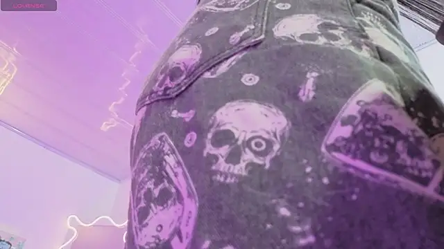 ZURY TAY online show from 02/13/26, 11:50