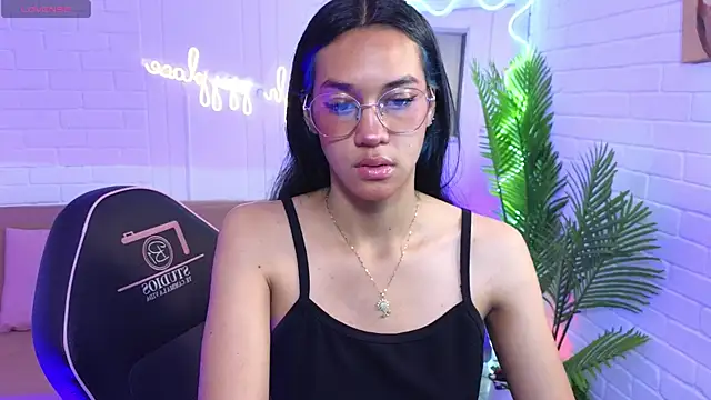 Snapshot of artemiss_tay chatting on 10/03/25, 07:11 artemiss tay online show from 10/03/25, 07:11