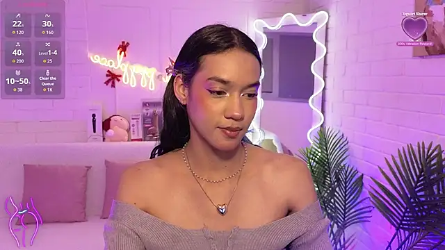 Snapshot of artemiss_tay chatting on 12/15/25, 07:18 artemiss tay online show from 12/15/25, 07:18