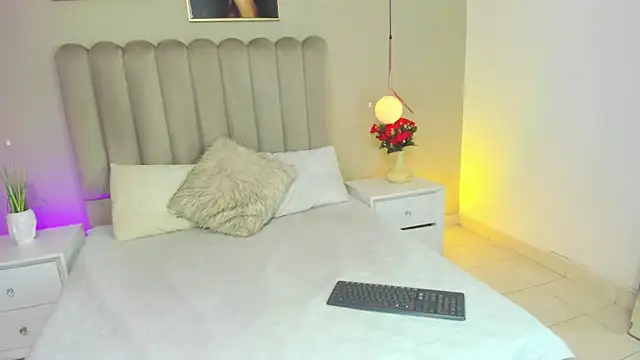 Snapshot of Dani_rosse_ chatting on 05/29/26, 12:36 Dani rosse online show from 05/29/26, 12:36