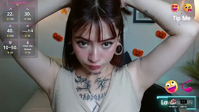 Snapshot of Evanss_lx chatting on 10/07/25, 05:54 Evanss lx online show from 10/07/25, 05:54