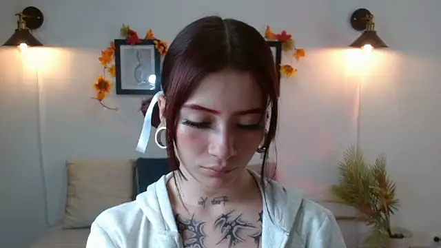 Snapshot of Evanss_lx chatting on 11/01/25, 06:54 Evanss lx online show from 11/01/25, 06:54