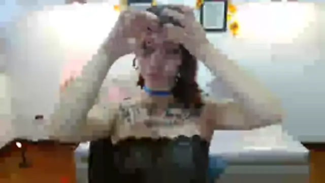 Snapshot of Evanss_lx chatting on 11/03/25, 07:15 Evanss lx online show from 11/03/25, 07:15