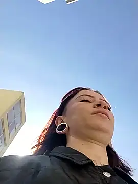 Snapshot of Evanss_lx chatting on 11/07/25, 01:33 Evanss lx online show from 11/07/25, 01:33