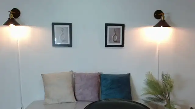 Evanss lx online show from 04/06/26, 07:04