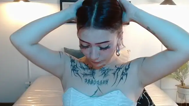 Evanss lx online show from 04/15/26, 07:21