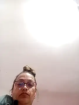 Snapshot of Lady_16 chatting on 02/25/26, 10:30 Lady 16 online show from 02/25/26, 10:30