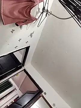 Snapshot of Lady_16 chatting on 03/01/26, 11:51 Lady 16 online show from 03/01/26, 11:51