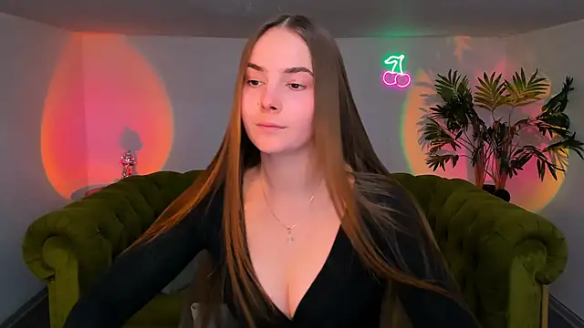 Snapshot of rad_rebel_ chatting on 10/10/25, 01:10 rad rebel online show from 10/10/25, 01:10