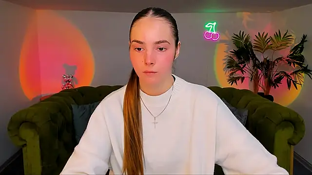 Snapshot of rad_rebel_ chatting on 10/22/25, 09:09 rad rebel online show from 10/22/25, 09:09