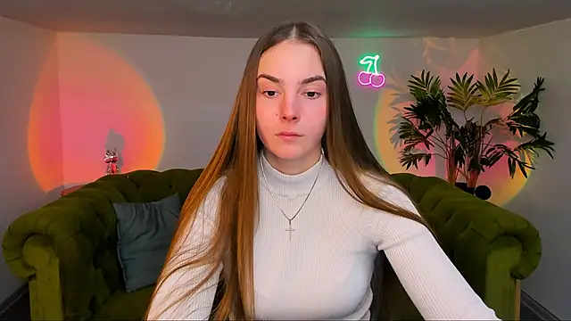 Snapshot of rad_rebel_ chatting on 10/24/25, 01:18 rad rebel online show from 10/24/25, 01:18