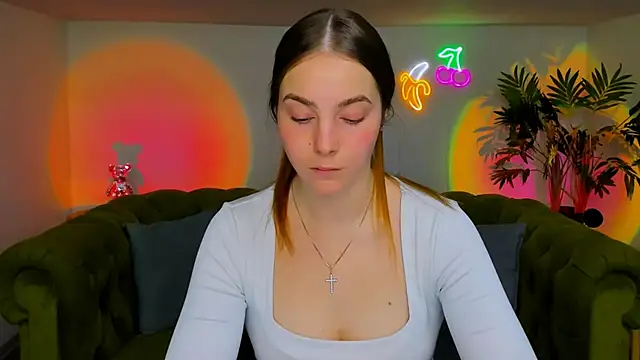 Snapshot of rad_rebel_ chatting on 11/20/25, 06:35 rad rebel online show from 11/20/25, 06:35