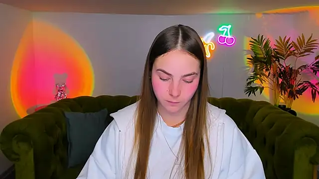 Snapshot of rad_rebel_ chatting on 12/03/25, 06:50 rad rebel online show from 12/03/25, 06:50