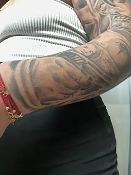 MiaKiittyy online show from 03/25/26, 11:11