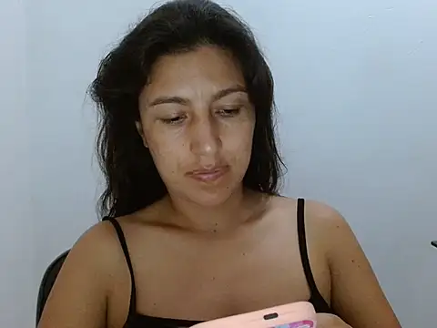 SarahFriendly online show from 06/20/26, 01:30