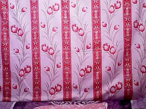 Snapshot of Sexylyka30 chatting on 11/18/25, 11:26 Sexylyka30 online show from 11/18/25, 11:26