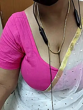tami lavanya online show from 06/10/26, 05:56
