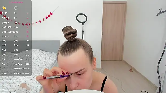 Kelly Cartier online show from 03/09/26, 10:30